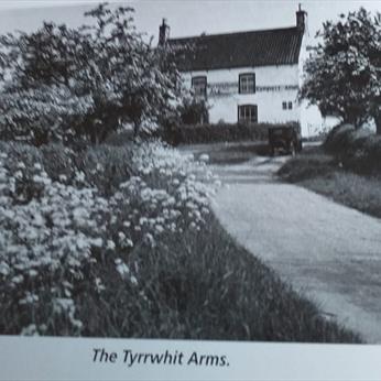 Tyrwhitt Arms early 1900s
